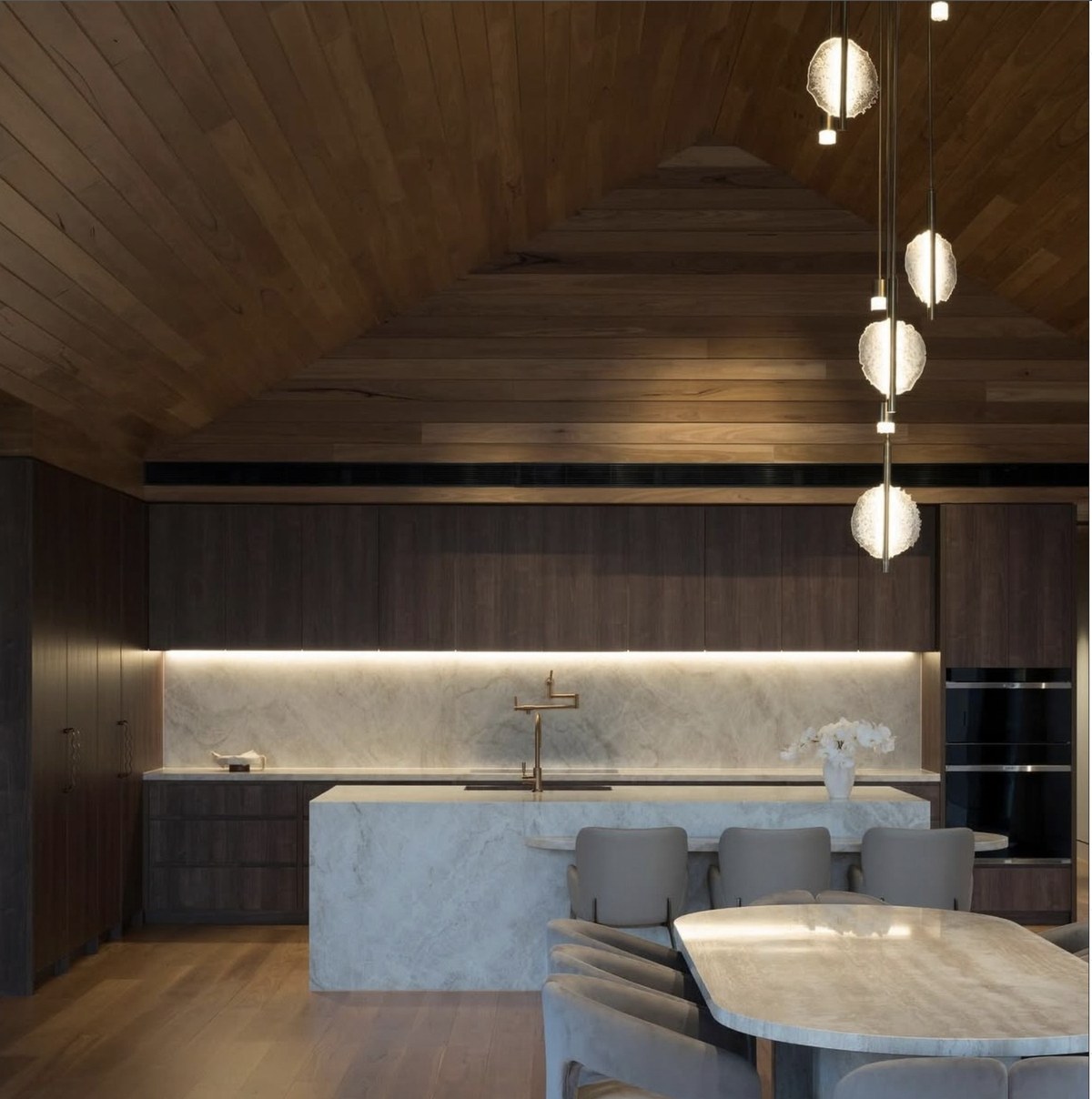 Solt Drop pendant in custom configuration, residential project, NSW
